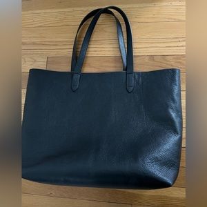 Cuyana Structured Leather Tote